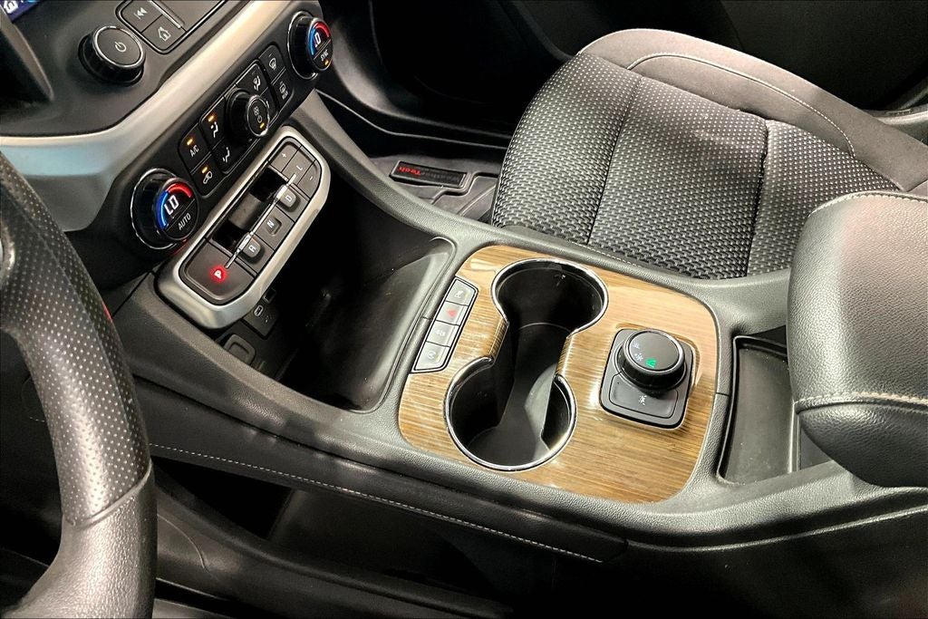 2022 GMC Acadia SLE