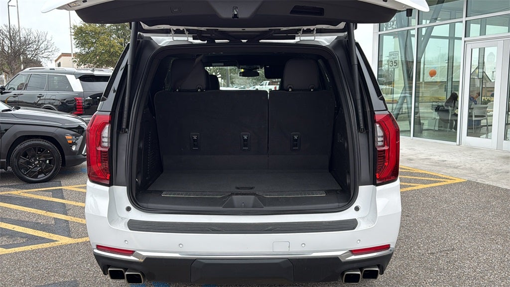 2025 GMC Yukon Denali