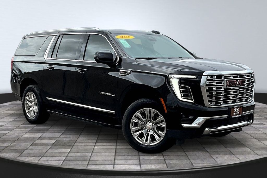 2025 GMC Yukon XL Denali