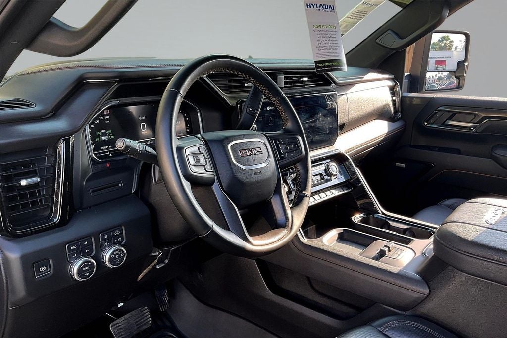 2025 GMC Sierra 2500HD AT4