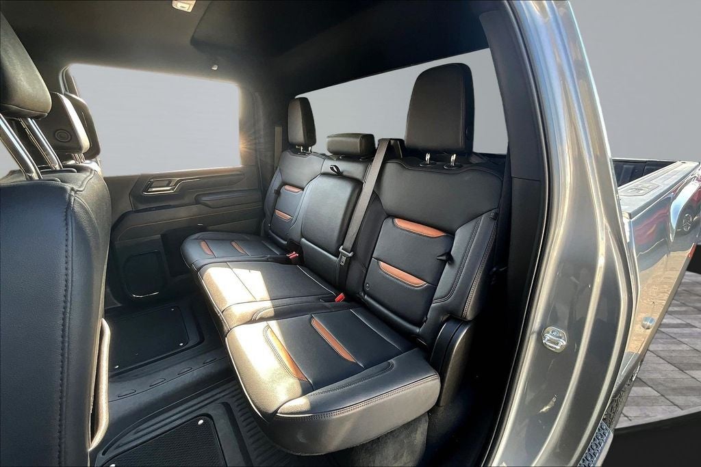 2025 GMC Sierra 2500HD AT4