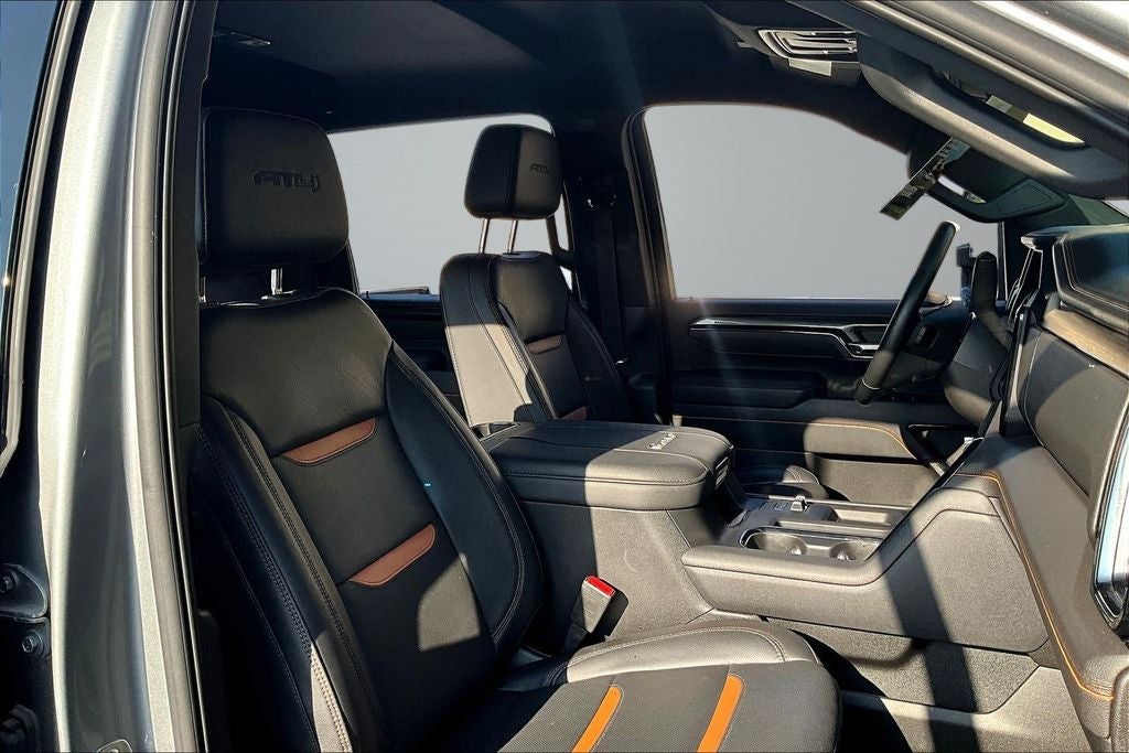 2025 GMC Sierra 2500HD AT4
