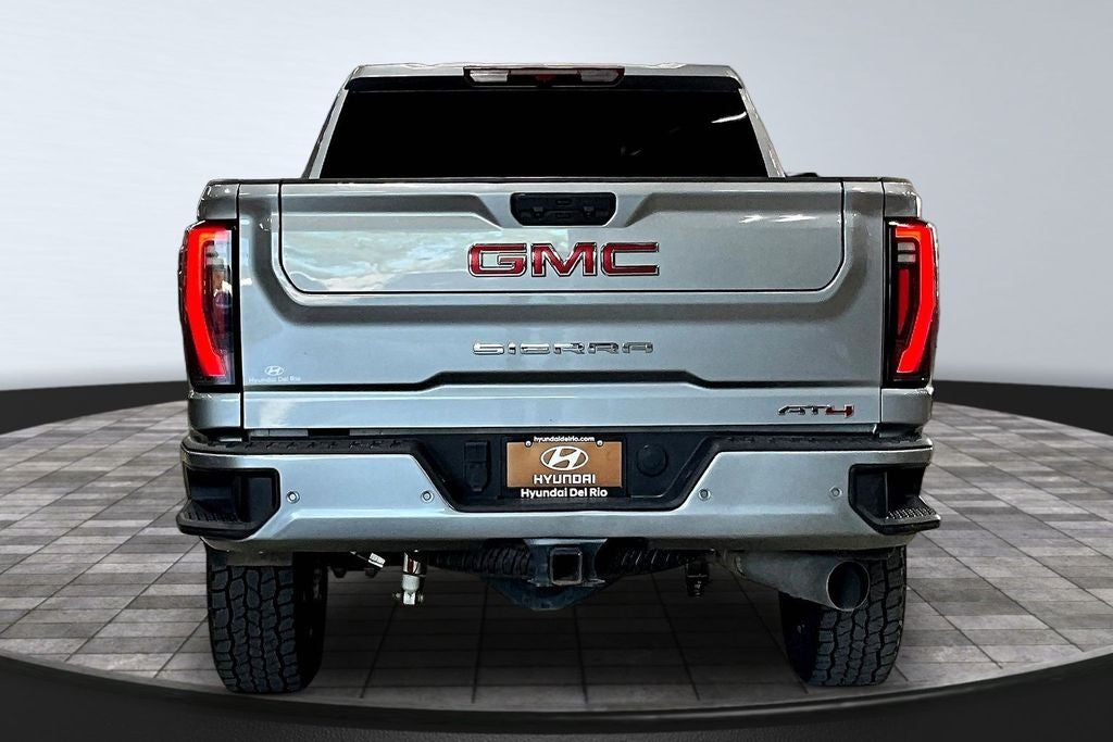 2025 GMC Sierra 2500HD AT4