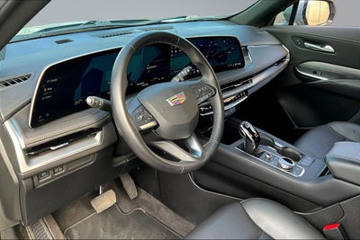 2025 Cadillac XT4 Premium Luxury