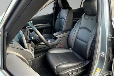 2025 Cadillac XT4 Premium Luxury