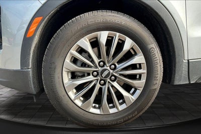 2025 Cadillac XT4 Premium Luxury