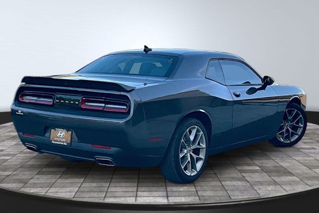 2021 Dodge Challenger SXT