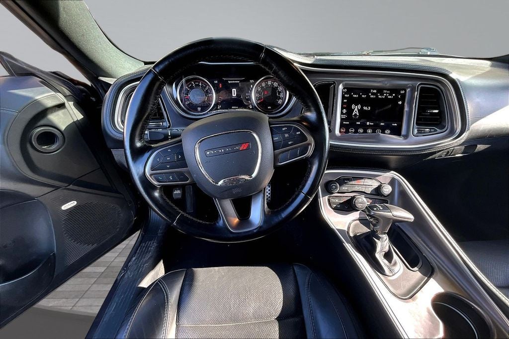 2021 Dodge Challenger SXT