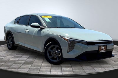 2025 Kia K4 LXS