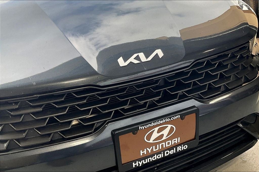 2023 Kia K5 LXS