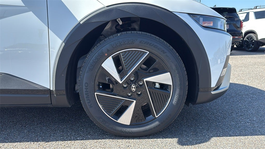2025 Hyundai IONIQ 5 SE