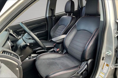 2025 Mitsubishi Outlander Sport 2.0 SE