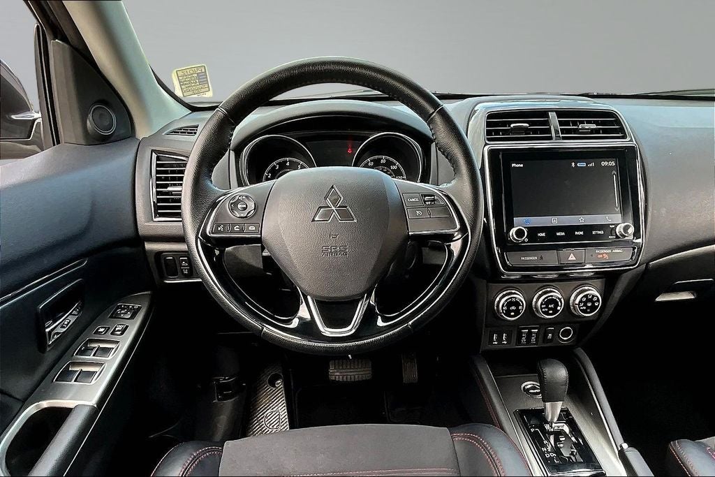 2025 Mitsubishi Outlander Sport 2.0 SE