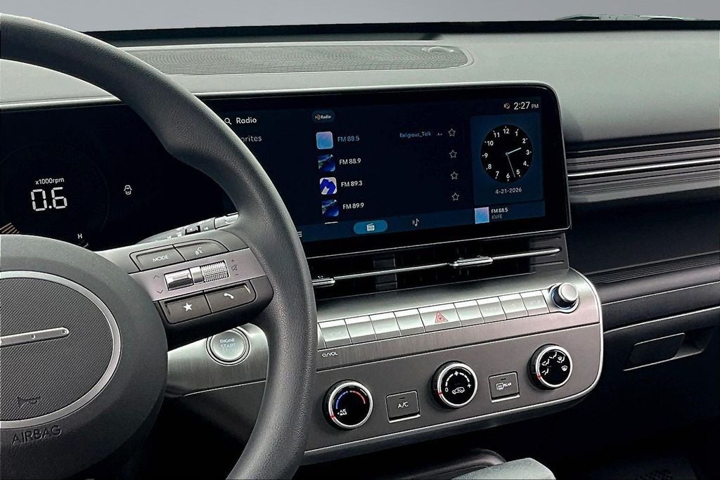 2026 Hyundai Kona SE