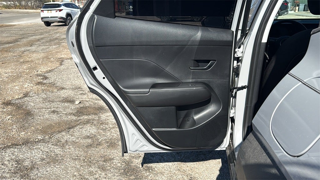 2026 Hyundai Kona SE