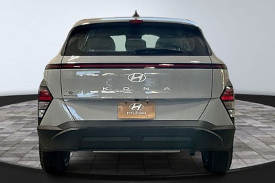 2026 Hyundai Kona SE