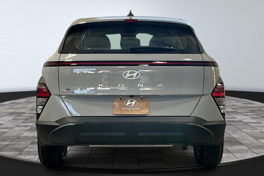 2026 Hyundai Kona SE