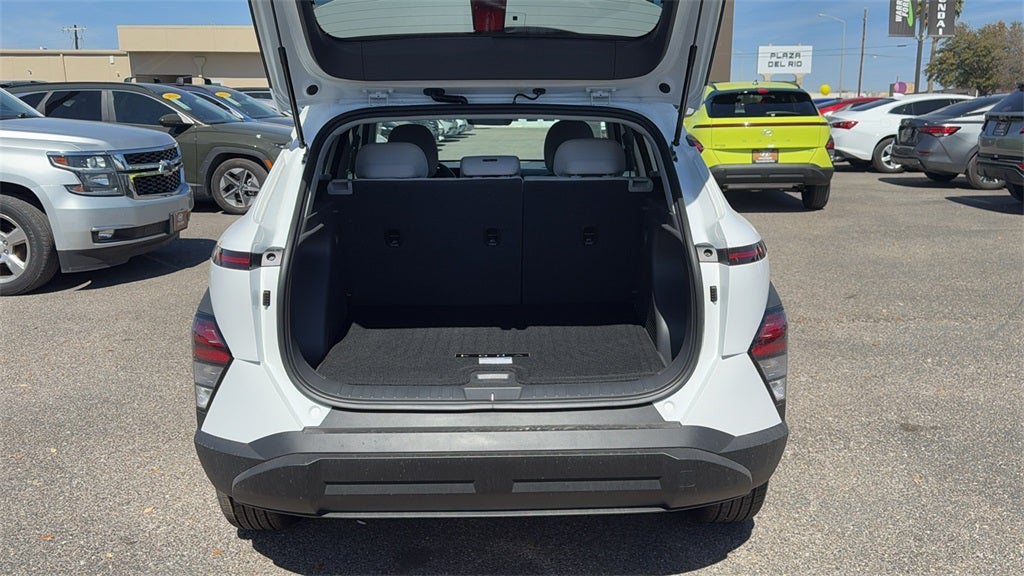 2026 Hyundai Kona SE