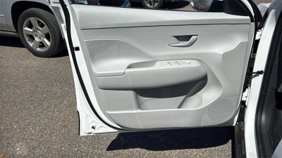 2026 Hyundai Kona SE