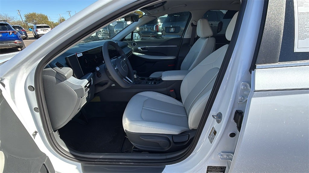 2026 Hyundai Sonata SE