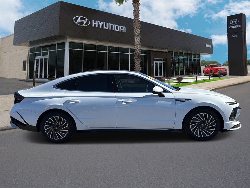 2026 Hyundai Sonata Hybrid SEL