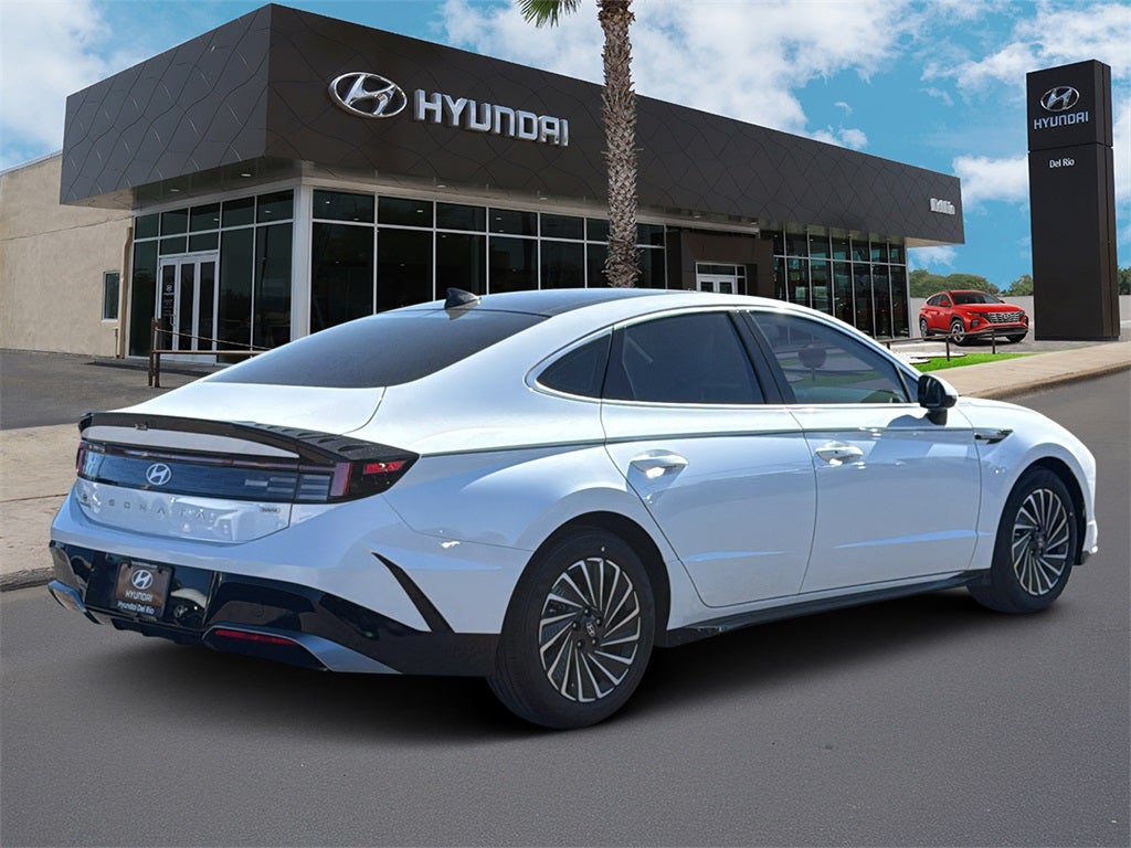 2026 Hyundai Sonata Hybrid SEL