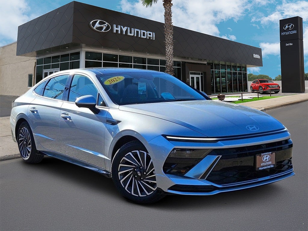 2025 Hyundai Sonata Hybrid Limited