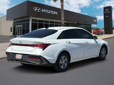 2026 Hyundai Elantra SE