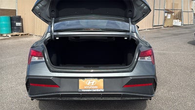 2026 Hyundai Elantra SE