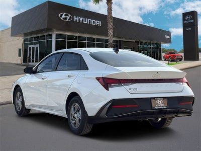 2026 Hyundai Elantra SE