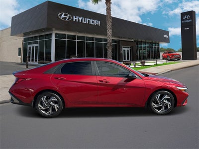 2025 Hyundai Elantra SEL Sport