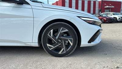 2025 Hyundai Elantra Hybrid Limited