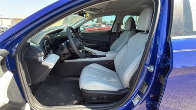 2025 Hyundai Elantra Hybrid Limited