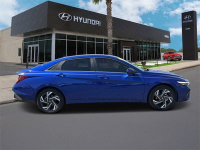 2025 Hyundai Elantra Hybrid Limited