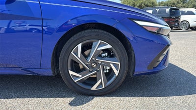 2025 Hyundai Elantra Hybrid Limited