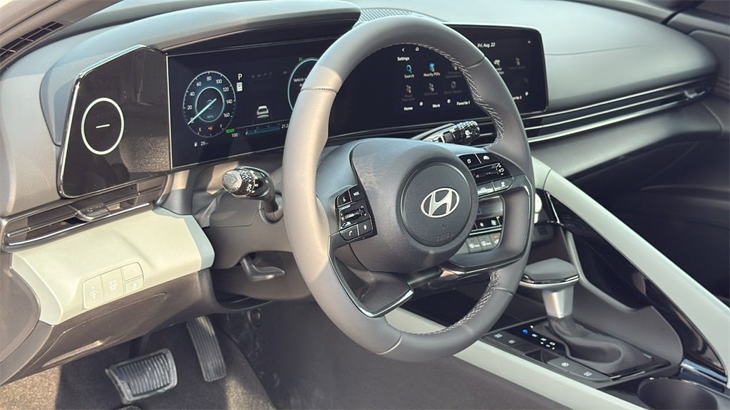 2025 Hyundai Elantra Hybrid Limited