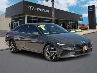 2025 Hyundai Elantra Limited