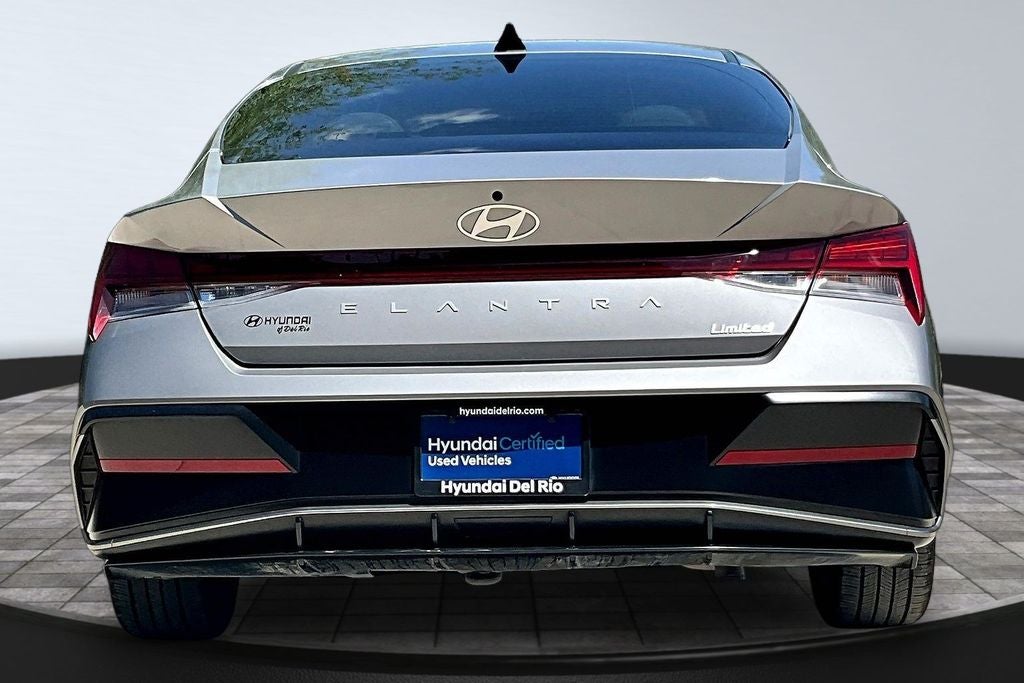 2025 Hyundai Elantra Limited