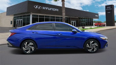 2025 Hyundai Elantra SEL Convenience