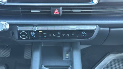 2025 Hyundai IONIQ 6 SE