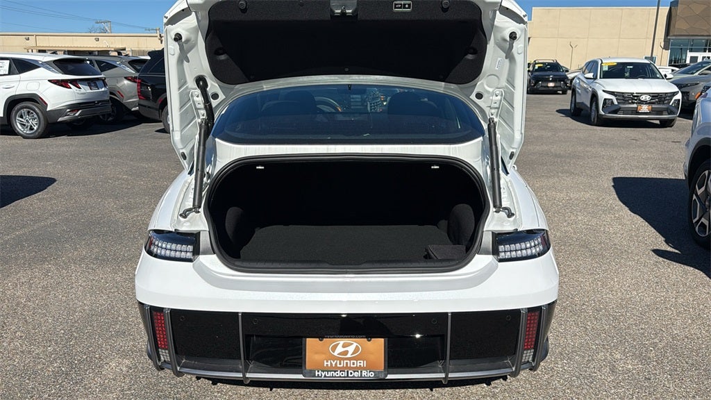 2025 Hyundai IONIQ 6 SE