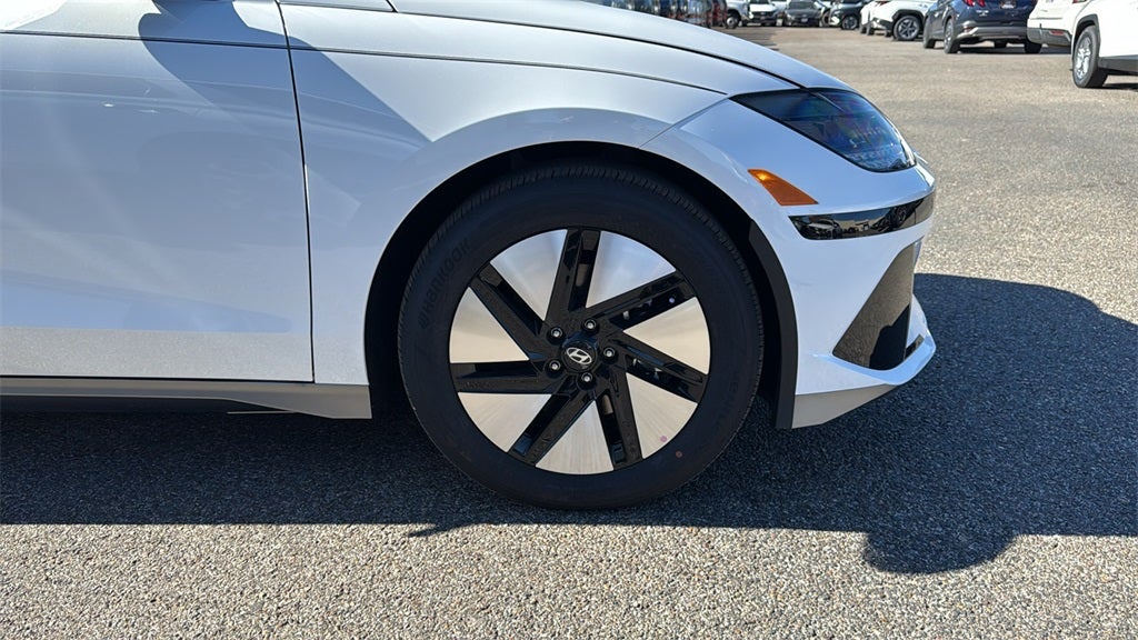 2025 Hyundai IONIQ 6 SE