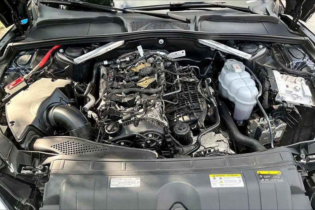 2025 Audi A5 Sportback 45 S line Premium quattro