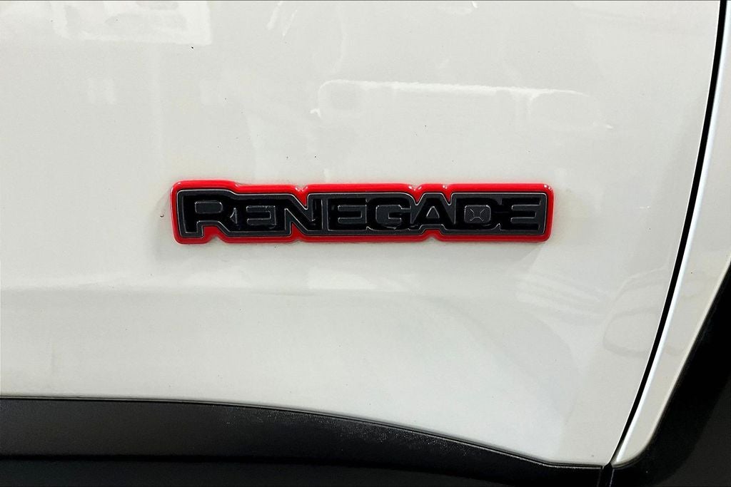 2023 Jeep Renegade Latitude RED EDITION 4X4
