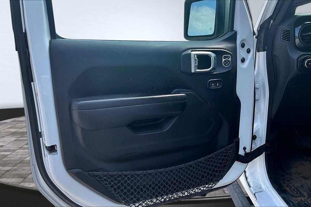 2023 Jeep Wrangler Sport Altitude