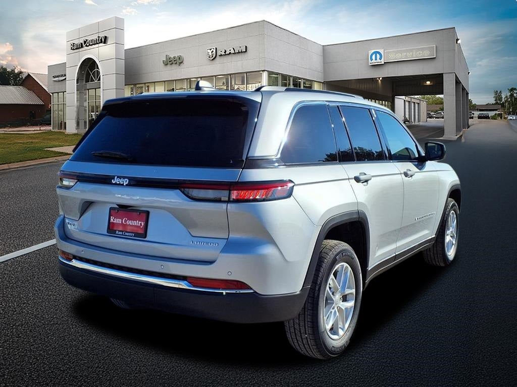 2025 Jeep Grand Cherokee Laredo X