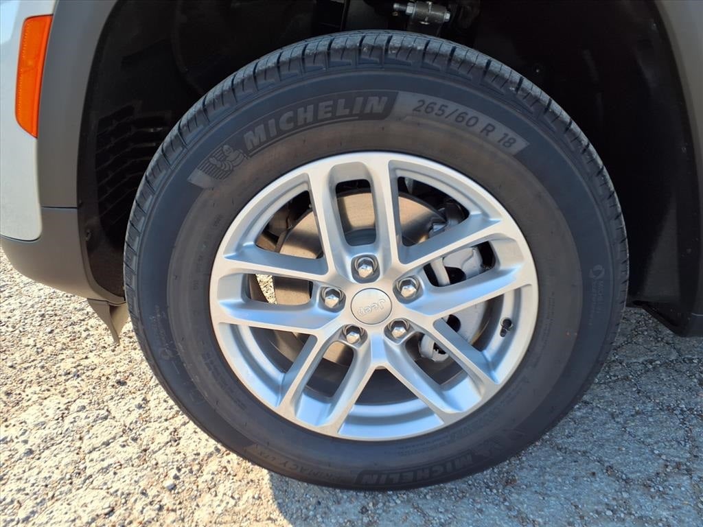 2025 Jeep Grand Cherokee Laredo X