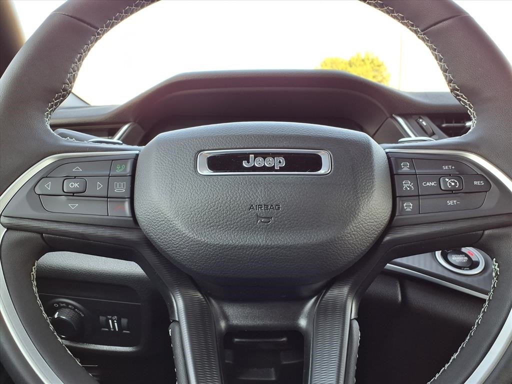 2025 Jeep Grand Cherokee Laredo X