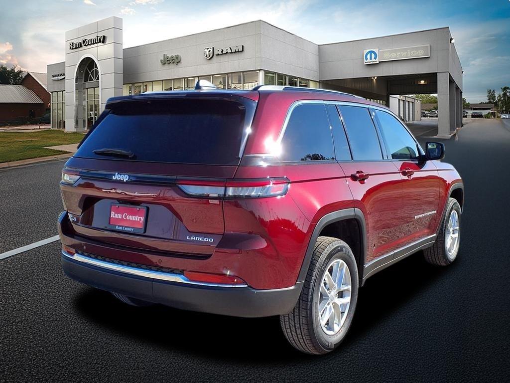 2025 Jeep Grand Cherokee Laredo X
