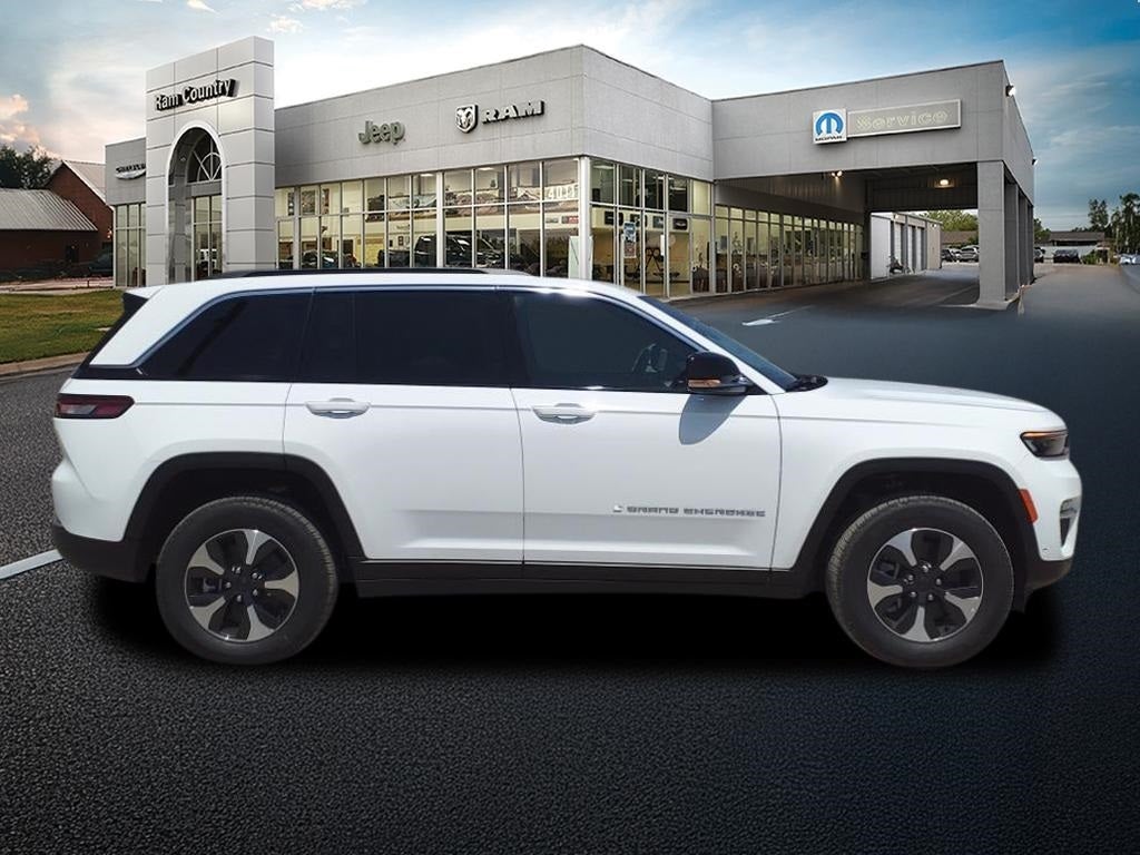 2024 Jeep Grand Cherokee Base 4xe 4X4